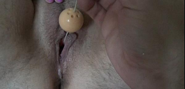  Mary stretching pussy,inserting toys in butt and having sperm on her belly (2)